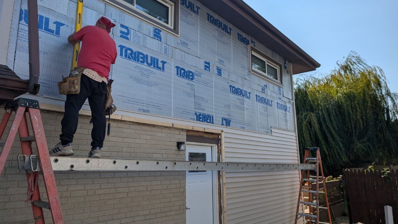 Featured image for post: Your Comprehensive Guide to Siding Replacement: Costs, Materials, and Benefits in 2026