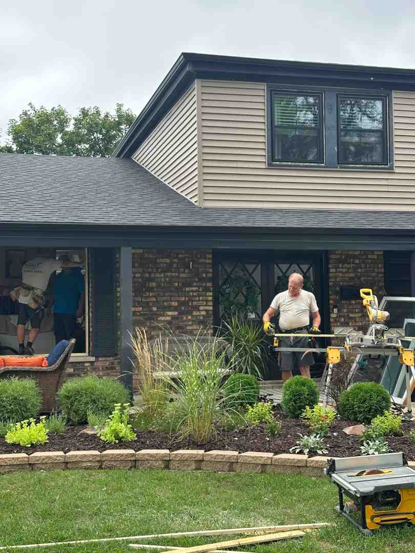 Featured image for post: Family-Owned vs Corporate Contractors: Making the Right Choice in Des Plaines